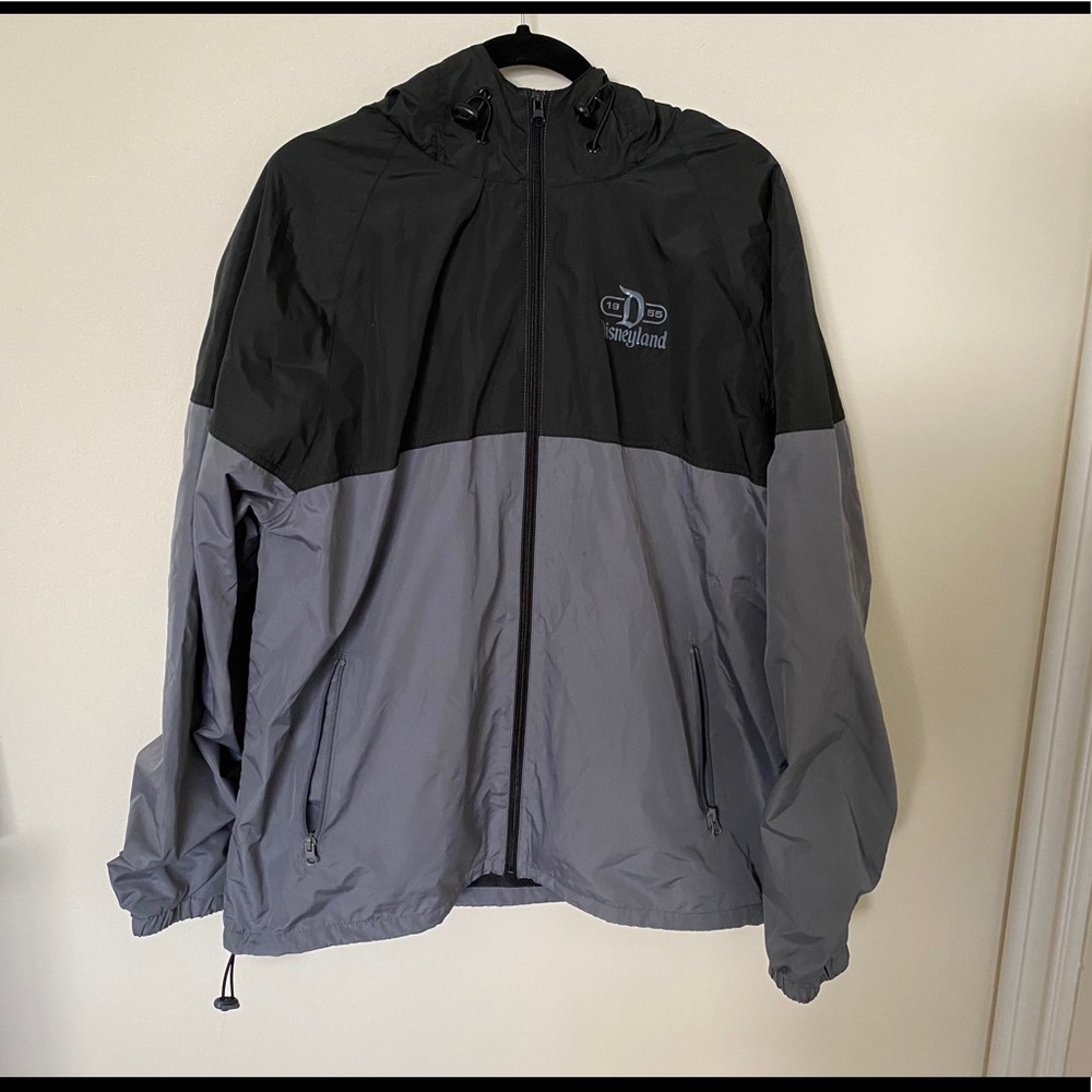 Disneyland windbreaker